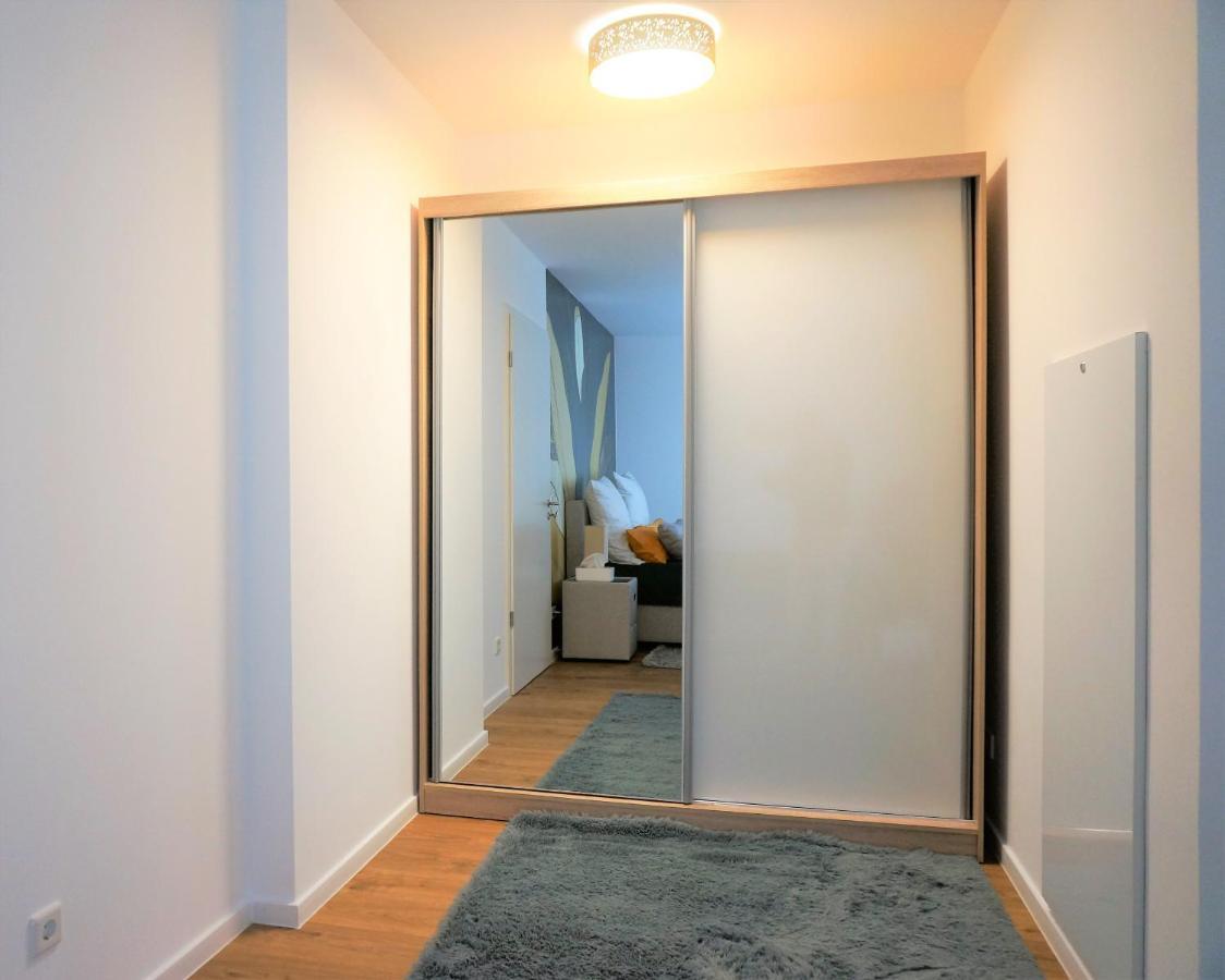 Mein Apartment, Stars Mit Balkon Und Klima Fuer Bis Zu 4 Personen Frankenthal  Eksteriør billede