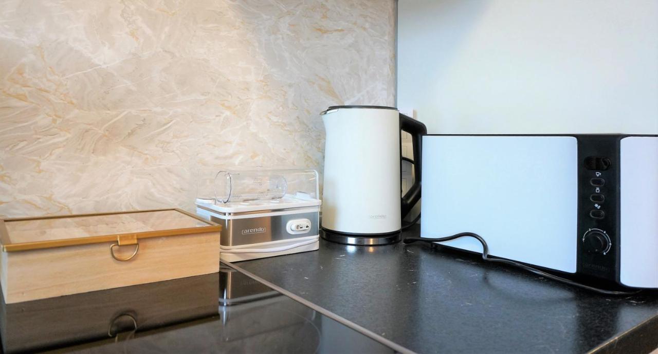 Mein Apartment, Stars Mit Balkon Und Klima Fuer Bis Zu 4 Personen Frankenthal  Eksteriør billede