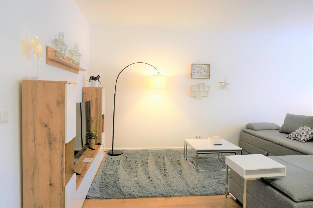 Mein Apartment, Stars Mit Balkon Und Klima Fuer Bis Zu 4 Personen Frankenthal  Eksteriør billede